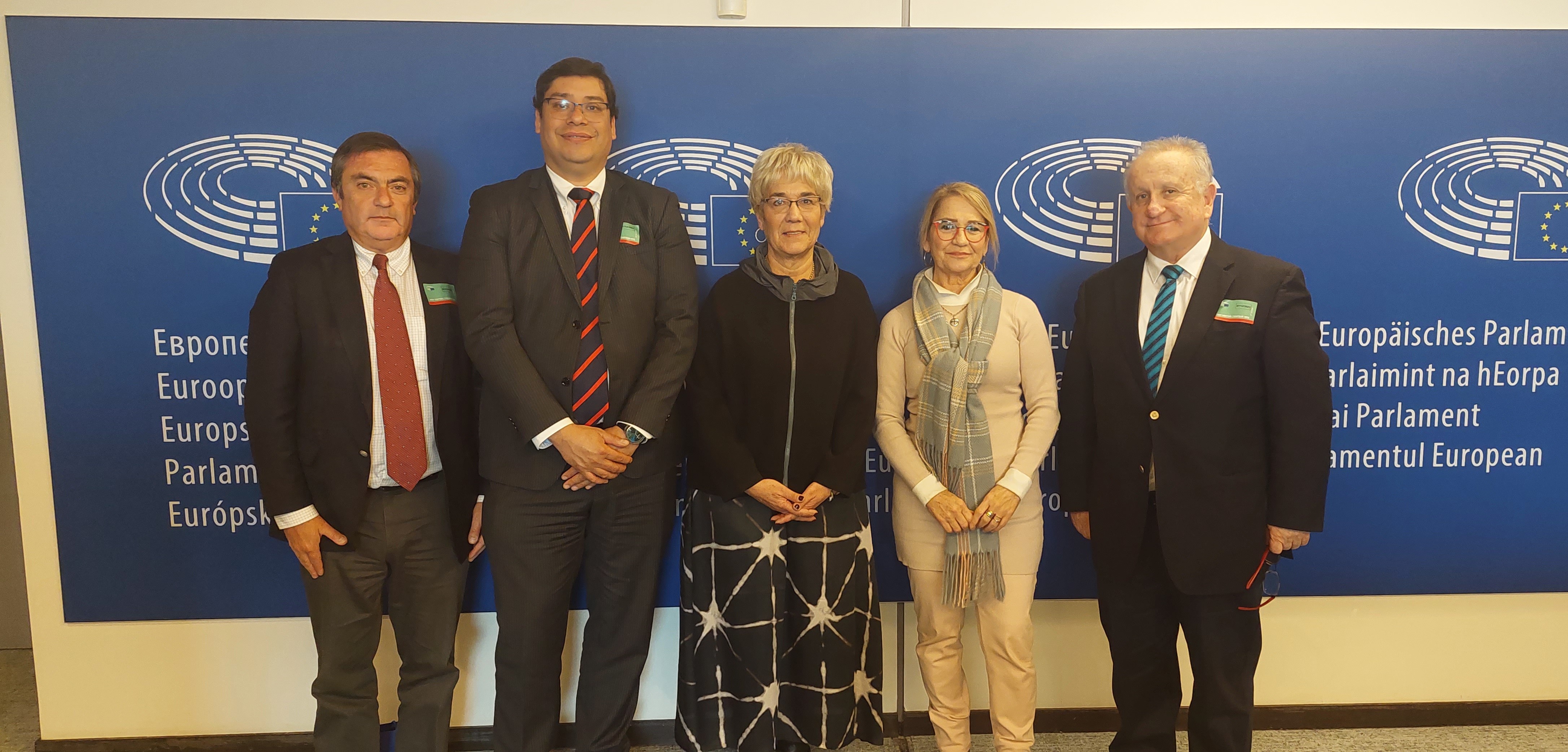 Reunión con Inmaculada Rodríguez Piñero, Eurodiputada y Co-Presidenta de la Delegación Chile – UE. Bruselas. Bélgica.