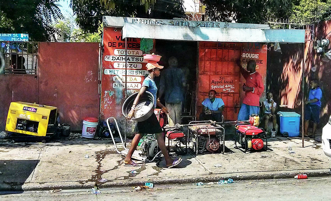 Haitians are feeling the pain of a fiscal crisis in an already vulnerable economy. Photo credit: Iolanda@flickr
