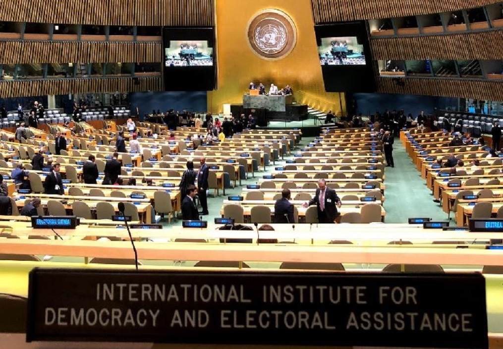 General Assembly Hall at the United Nations Headquarters in New York. Image Credit: Amanda Sourek, International IDEA