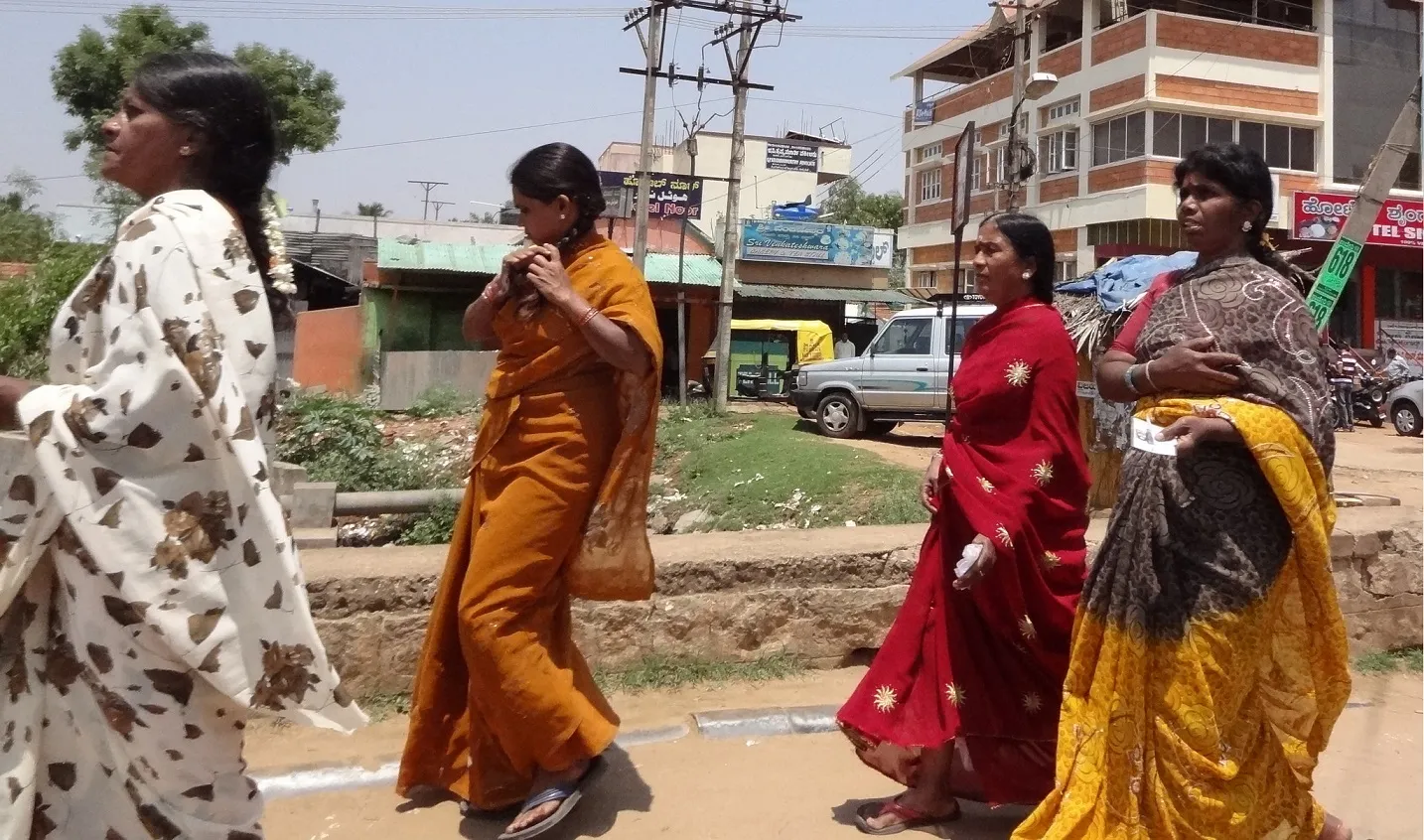 A group of women head to vote. Photo credit: Dave Lonsdale@flickr